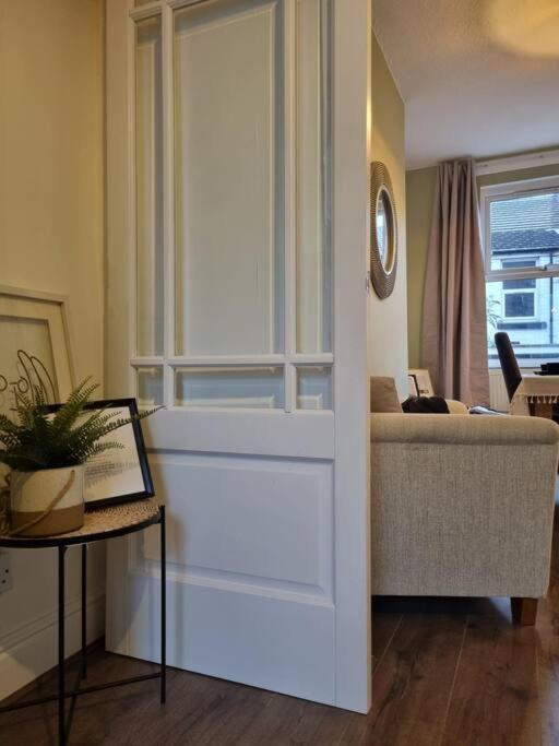 Home From Home Liverpool - Entire Home Екстер'єр фото